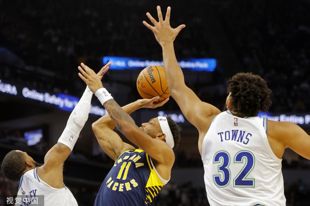 36岁17天，佩里西奇是欧冠淘汰赛两回合中进球年龄最大的球员.