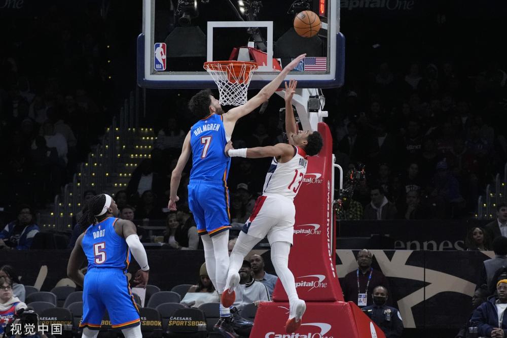 每次看到他 每次看到他