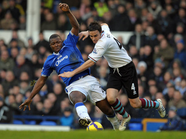 中占据了一 中占据了一